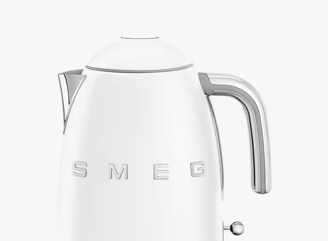 LIFESTYLE – From Boil to Toast: A Stylish Review of Smeg’s Small Wonders