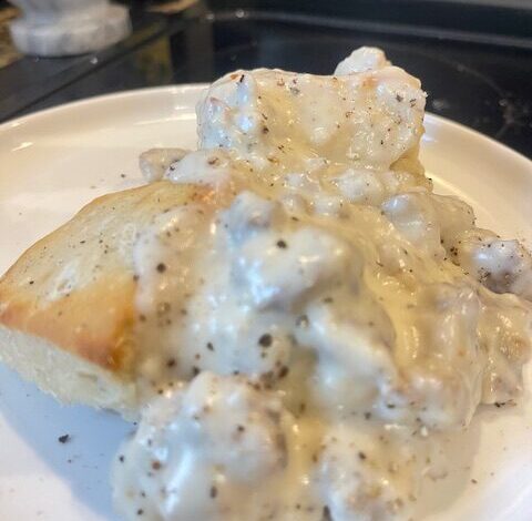 Biscuits & Cranberry Orange Sausage Gravy Biscuits & Cranberry Orange Sausage Gravy